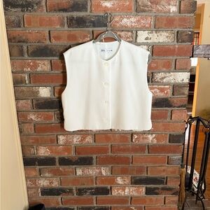 ZARA Sleeveless Button-Up Vest